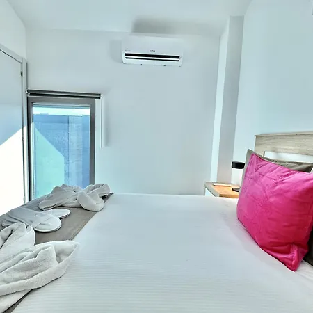 Apartment Naffah Madrid