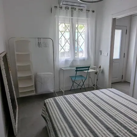 Mola! Apartment