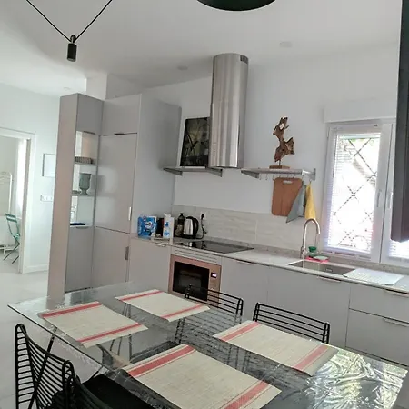 Mola! Apartment *