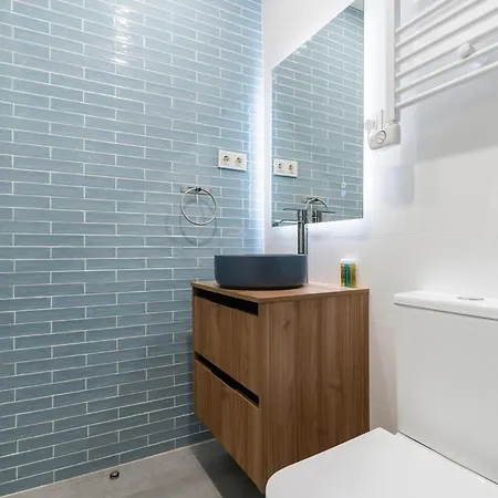 Cozy 2a In Ciudad Lineal For 4 Pax - Zigia A