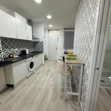Market Martinez De La Riva Ii Apartmán *