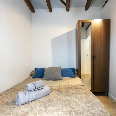 Temporary 2-bedroom In Centro Amp96 דירה *