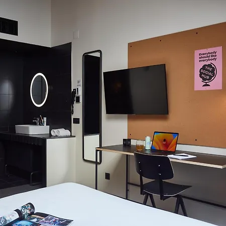 Hotel The Social Hub 4 Star Madrid