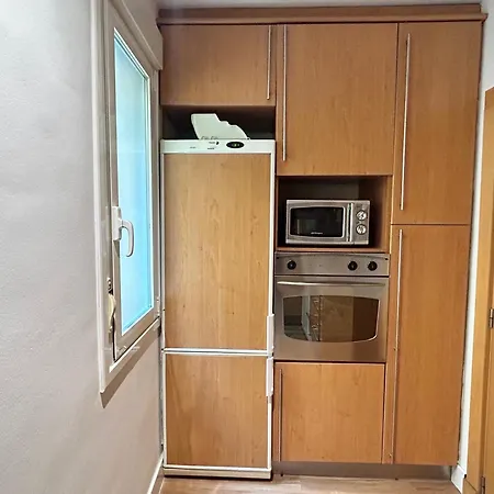 Large 2 Bedroom Near Gran Via Madrid