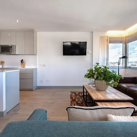 2 Bedrooms 1 Bathroom Furnished - Justicia - Incredible Views - Mintystay Apartman Madrid
