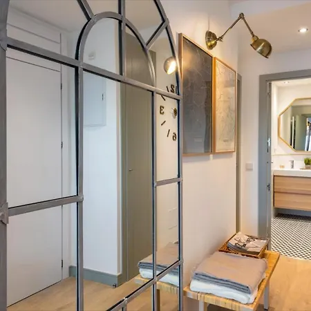 2 Bedrooms 1 Bathroom Furnished - Justicia - Incredible Views - Mintystay * Madrid