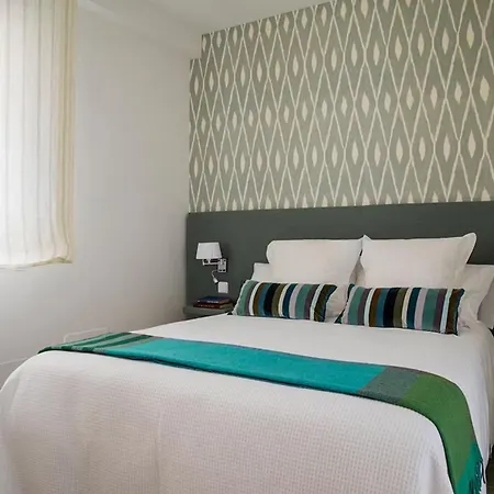 Cozy 3bedrrom For Rent - Check Profile Daire