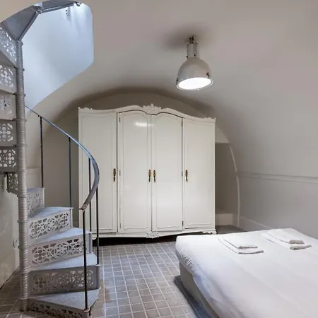 3 Bedrooms 2 Bathrooms Furnished - Malasana - Terrace - Bright In Downtown Area - Mintystay Apartamento Madrid