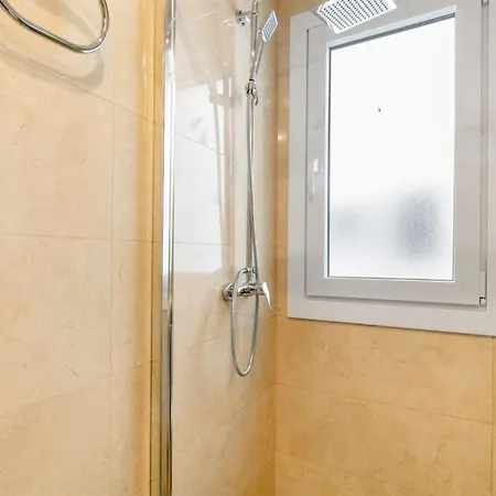 アパート 1 Bedroom 1 Bathroom Furnished - Chueca - Modern Functional - Mintystay *