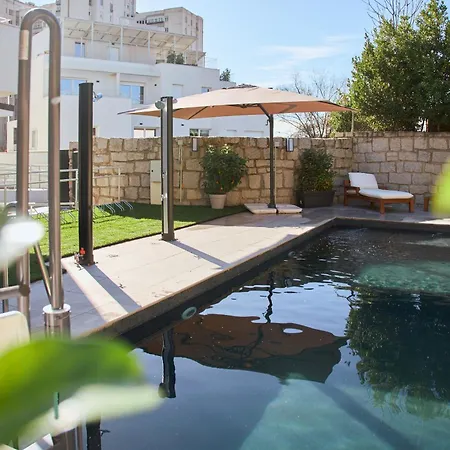 Apartmán Senior Living - Harmonices Mirasierra *
