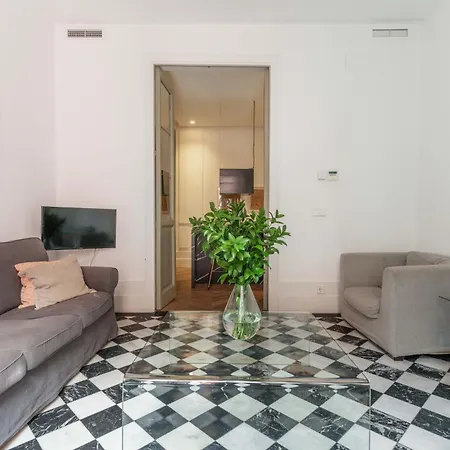 Stylish & Centric- 2bd 2bth Magdalena