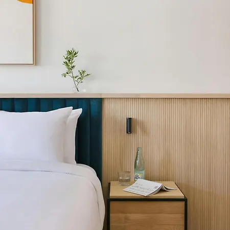Sonder By Marriott Bonvoy Sofia Atocha 3*