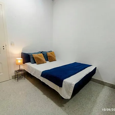 Alexa Host Vallecas Hostel