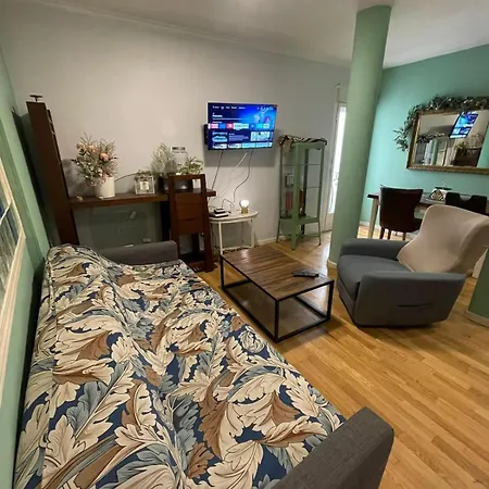 ゲストハウス Cozy Family Apartment マドリード