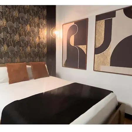 Chic12 Only For Millionaires Groups * Madrid