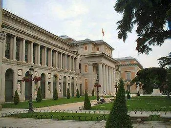 Guest house Bruna Paseo Del Prado