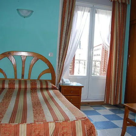 La Perla Asturiana 2* מדריד