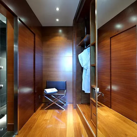 Eurostars Tower 5*