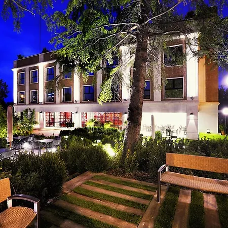 Jardin Real De Mirasierra Hotel *