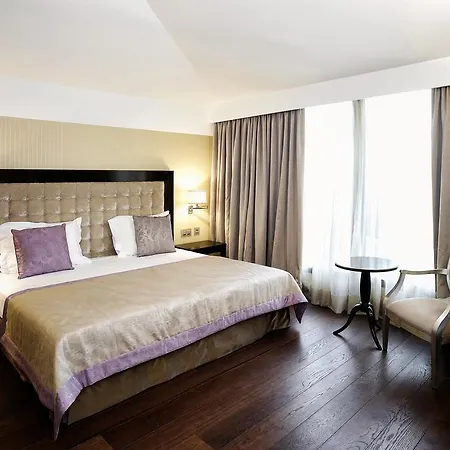 Jardin Real De Mirasierra Hotel