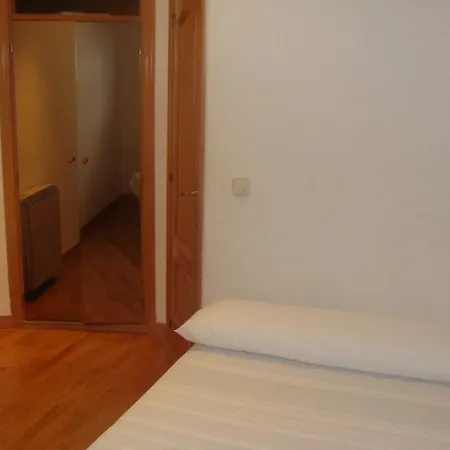 Inter Puerta Del Sol Auto Check In Guest house