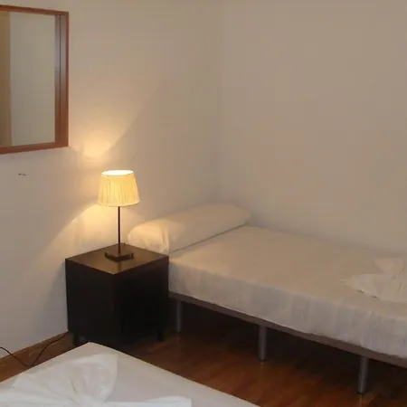 Guest house Inter Puerta Del Sol Auto Check In 3*