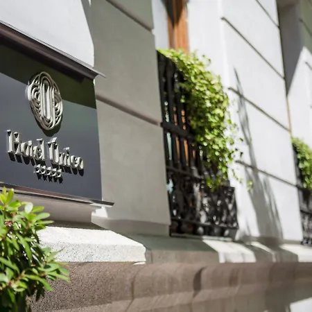 Hotel Unico Madrid, Small Luxury