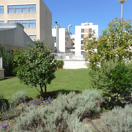 Apartment Apartment San Blas-Canillejas Julian Camarillo