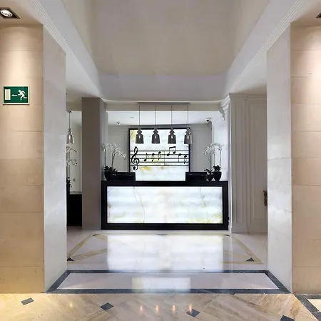 Eurostars Casa De La Lirica Madryt