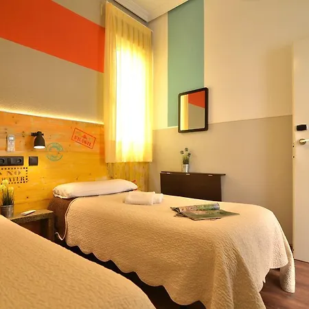 Auberge de jeunesse Far Atocha Madrid
