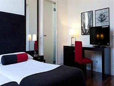 Puerta Del Sol Hotel *
