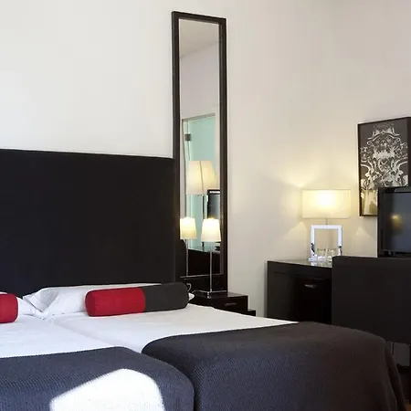 Puerta Del Sol Hotel