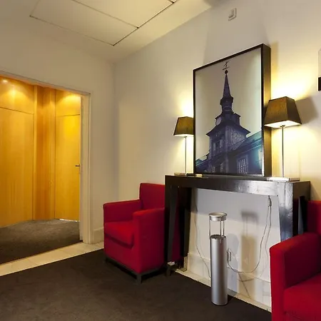 Puerta Del Sol Hotel