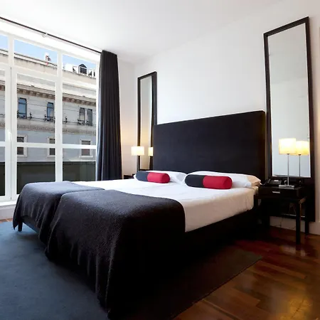 Puerta Del Sol Hotel