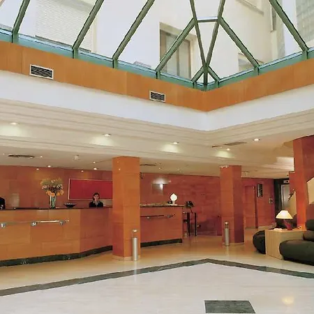 فندق ان اتش برينسيب دي فيرغارا 4*