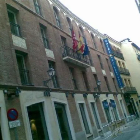 Hotel Eurostars Casa De La Lirica