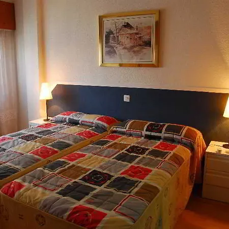 Goya 75 Aparthotel