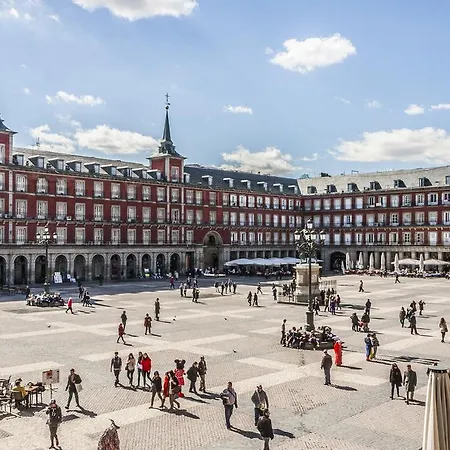 Plaza Mayor Deluxe Madrid