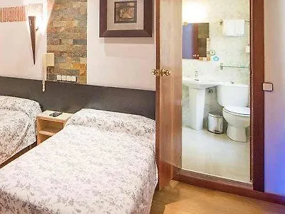 Good Hotel