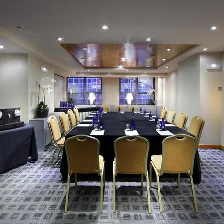 Hotel Exe Plaza 4*