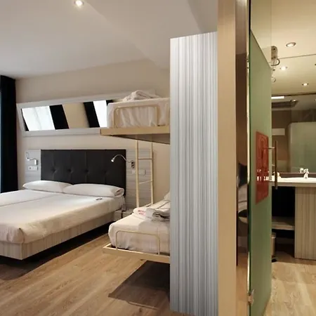 Hotel Petit Palace Puerta Del Sol Madryt