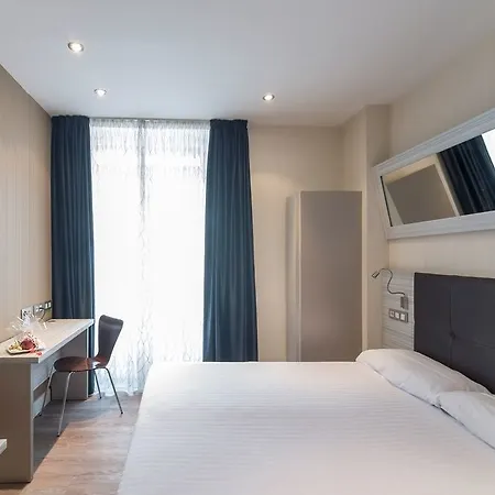 Petit Palace Puerta Del Sol Hotel Madryt