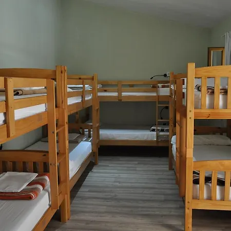Mad4you Hostal *