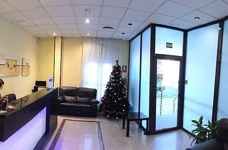 Barajas Plaza Hotel 3*