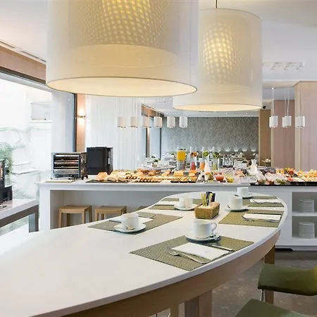 ان اتش برينسيب دي فيرغارا 4*