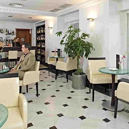 Itc Infantas By Soho Boutique Hotel Madrid