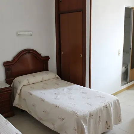 Conchita Legazpi Guest house Madrid