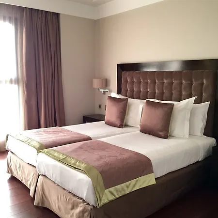 Jardin Real De Mirasierra Hotel *