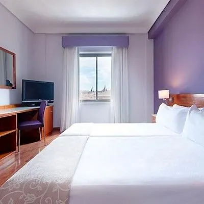 Centro, Affiliated By Melia Otel