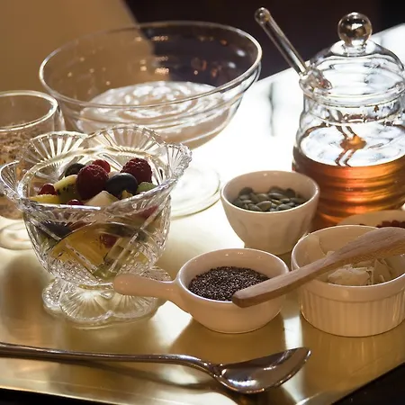 أيكون كاسونا 1900 باي بيتت بالاس